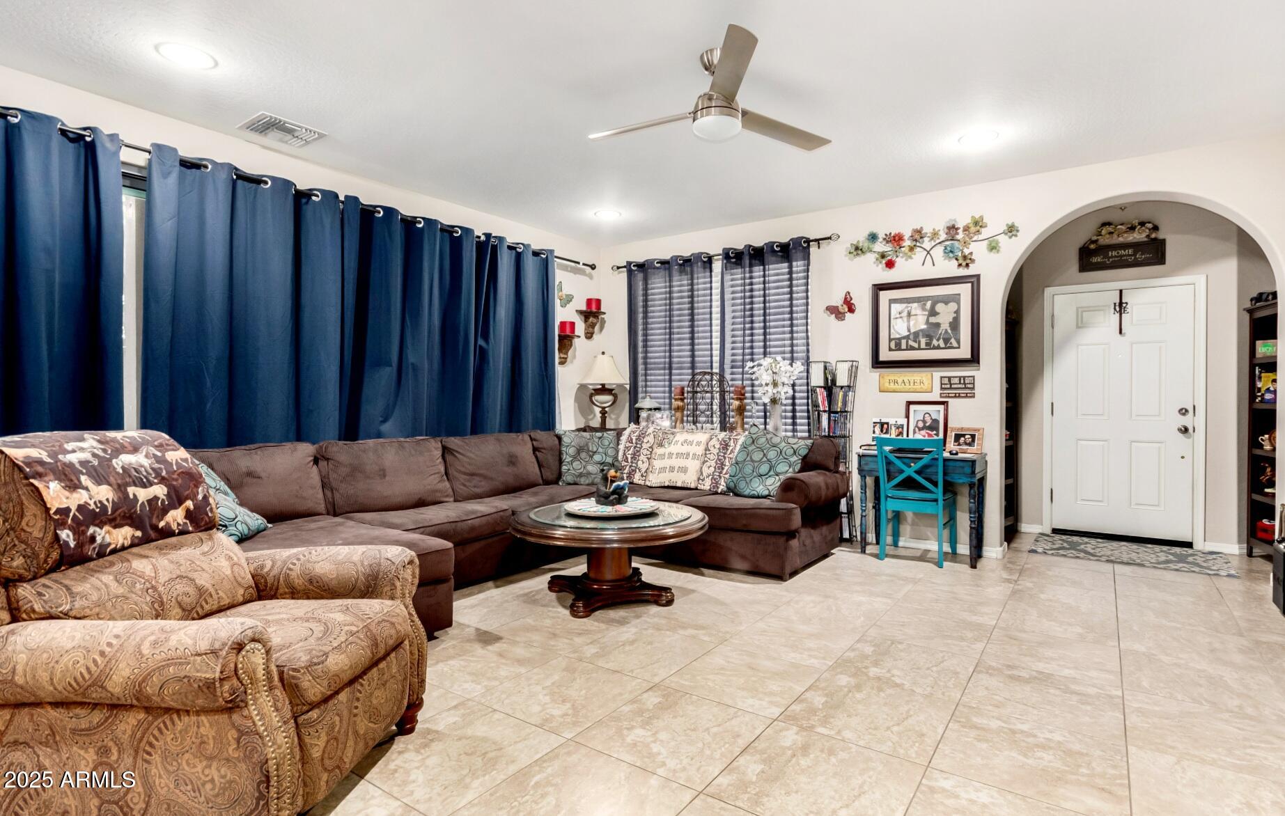 2944 N BRIGHTON --