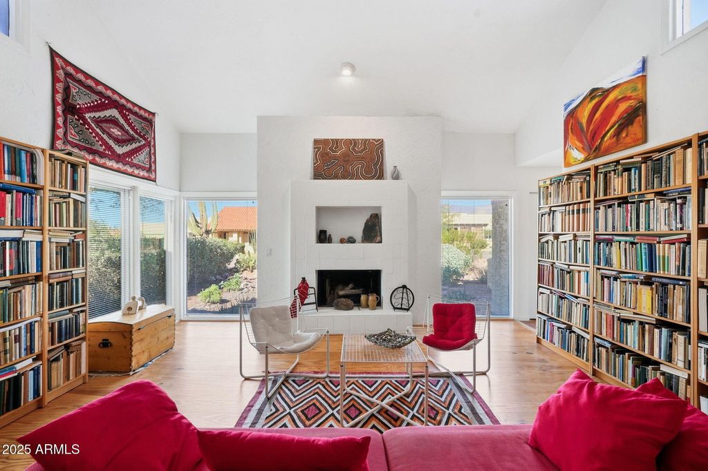 Photo of 9107 E Avenida Las Noches, Gold Canyon, AZ 85118 (MLS # 6944881)