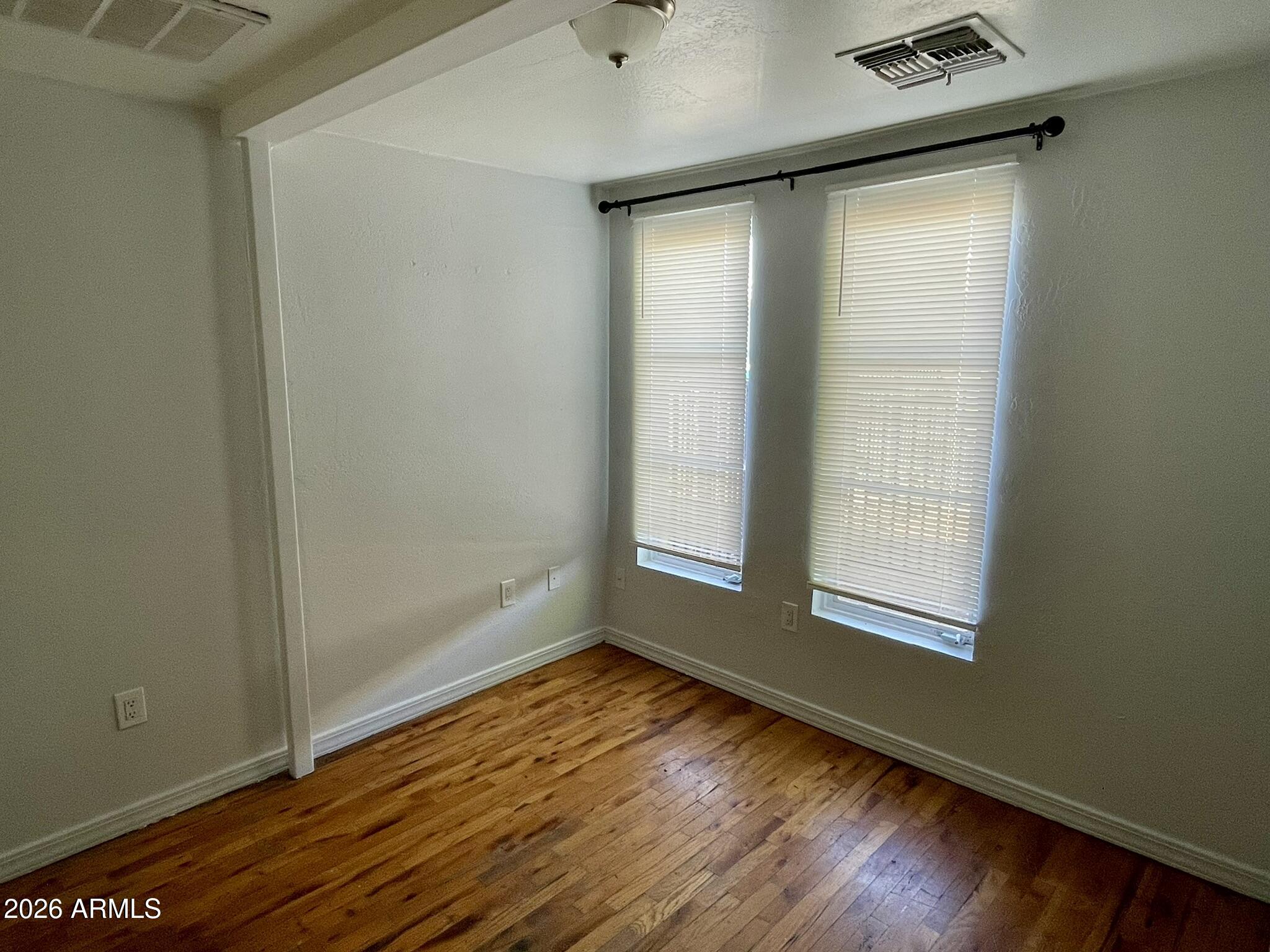 1216 W Roosevelt Street 2
