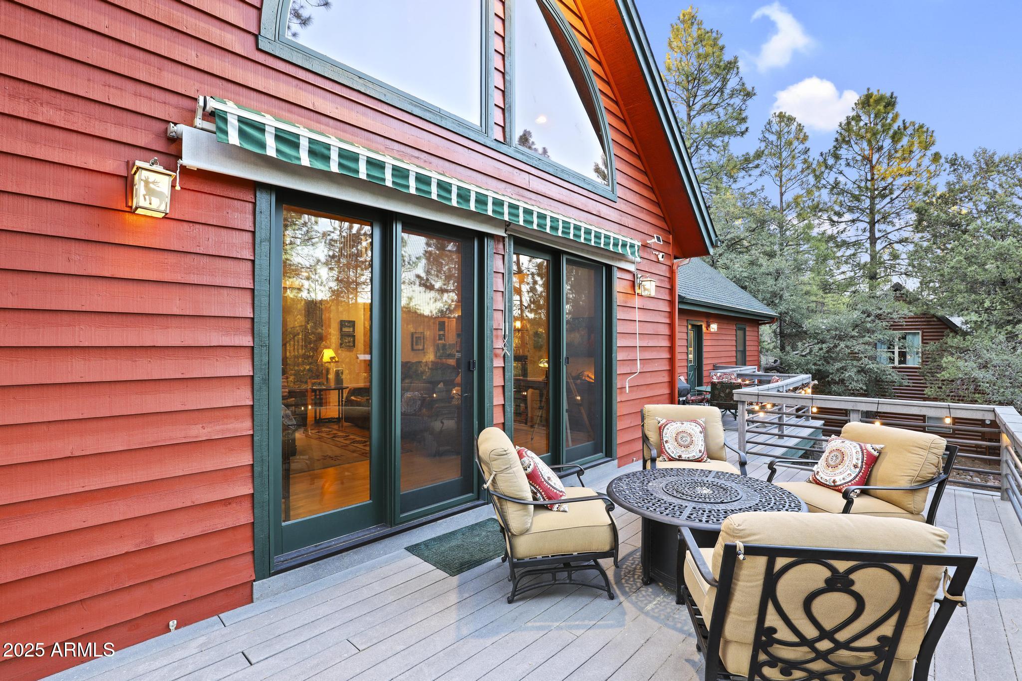 488 W HOMESTEAD Lane