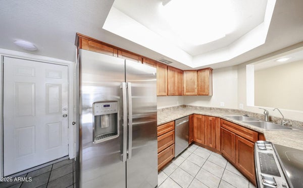 9223 N 47TH CT, GLENDALE, AZ 85302 - Image 93105c85950e802bc5d26eb7bf3ca1c6/3688635524