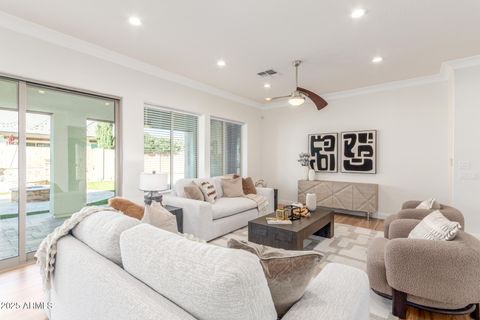7556 W CRYSTAL Road Glendale AZ 85308