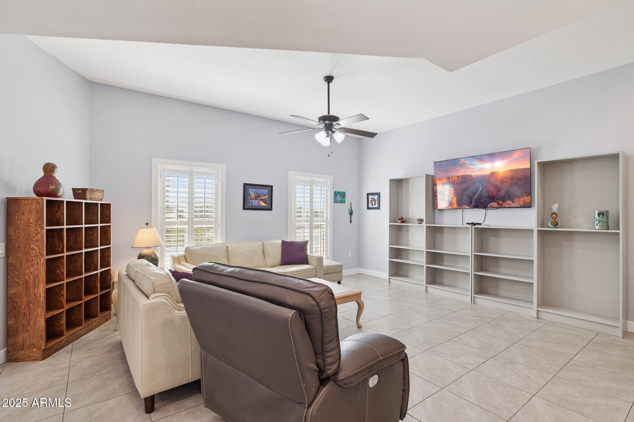 16414 N MEADOW PARK Drive
