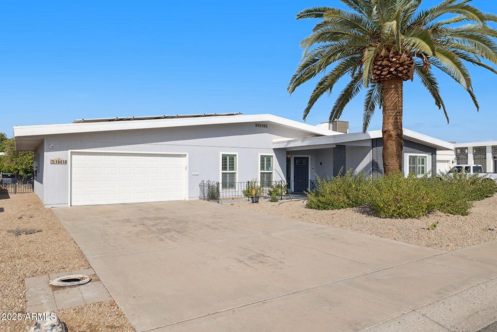 Photo of 16414 N Meadow Park Drive, Sun City, AZ 85351 (MLS # 6916150)