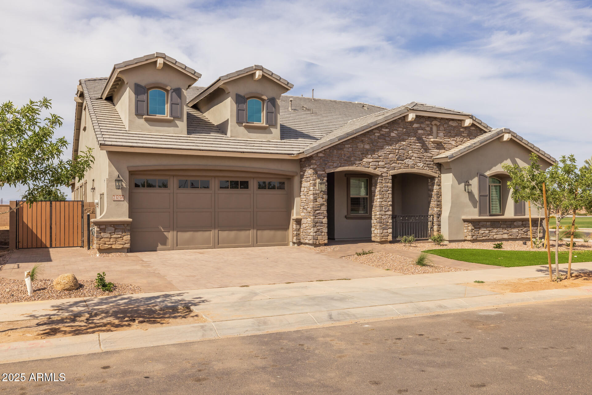 23036 E ORIOLE Way