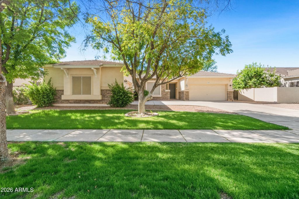 Photo of 2935 E Lexington Avenue, Gilbert, AZ 85234 (MLS # 7001257)