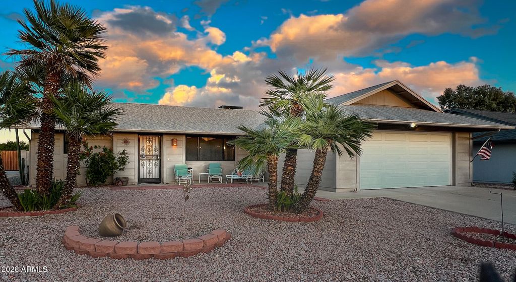 Photo of 21643 N 124th Way, Sun City West, AZ 85375 (MLS # 6962401)