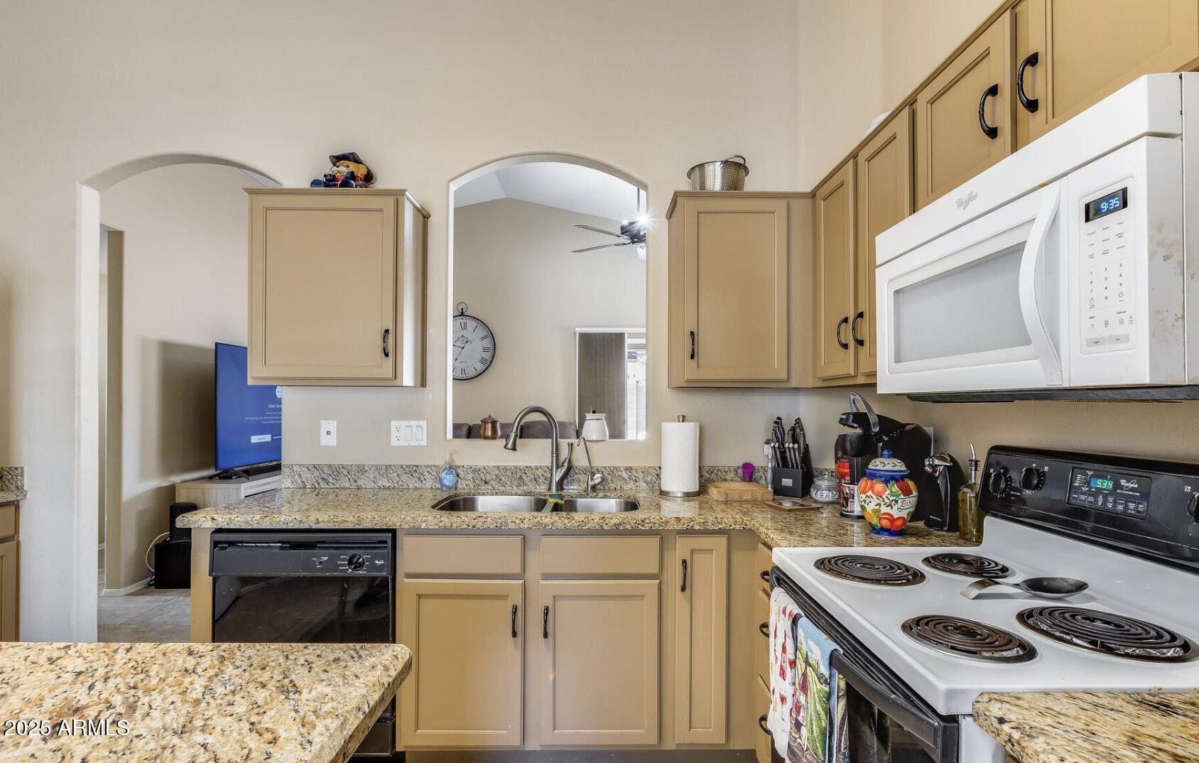 Homes for Sale in Queen Creek Arizona 4 12617 W CLARENDON Avenue