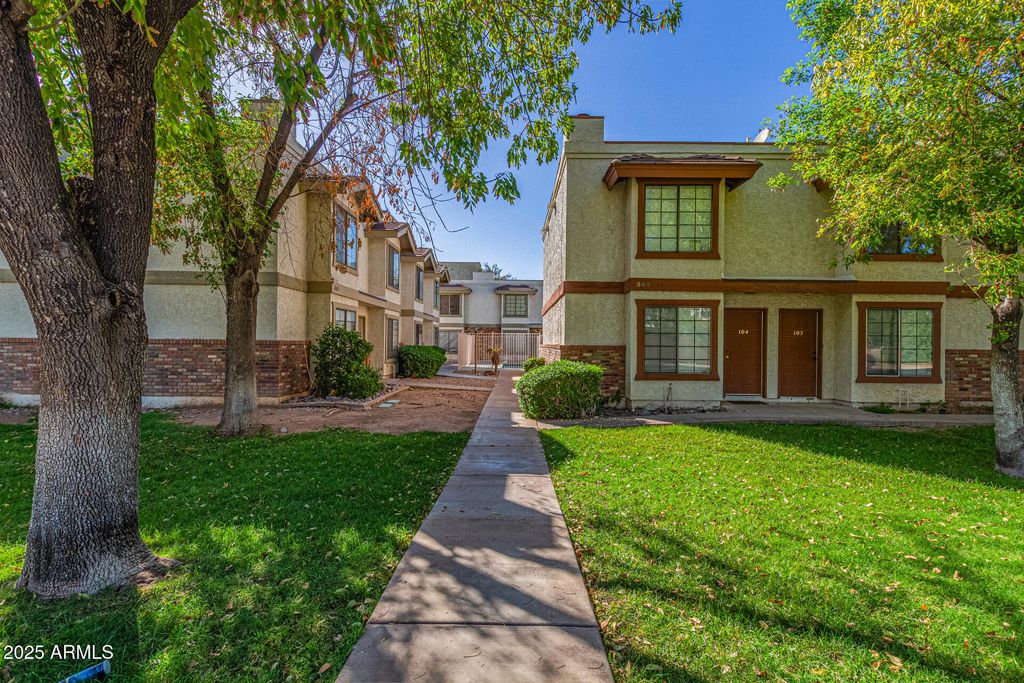 Photo of 548 S Wilson Street #104, Tempe, AZ 85281 (MLS # 6931295)