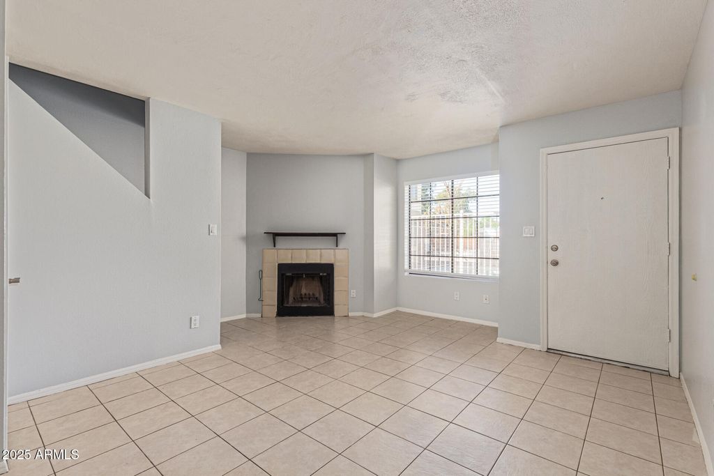Photo of 548 S Wilson Street #104, Tempe, AZ 85281 (MLS # 6931295)