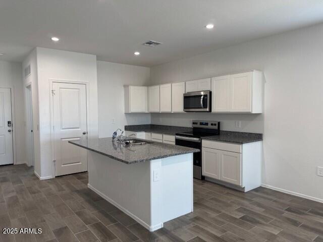 1011 N 13TH Place