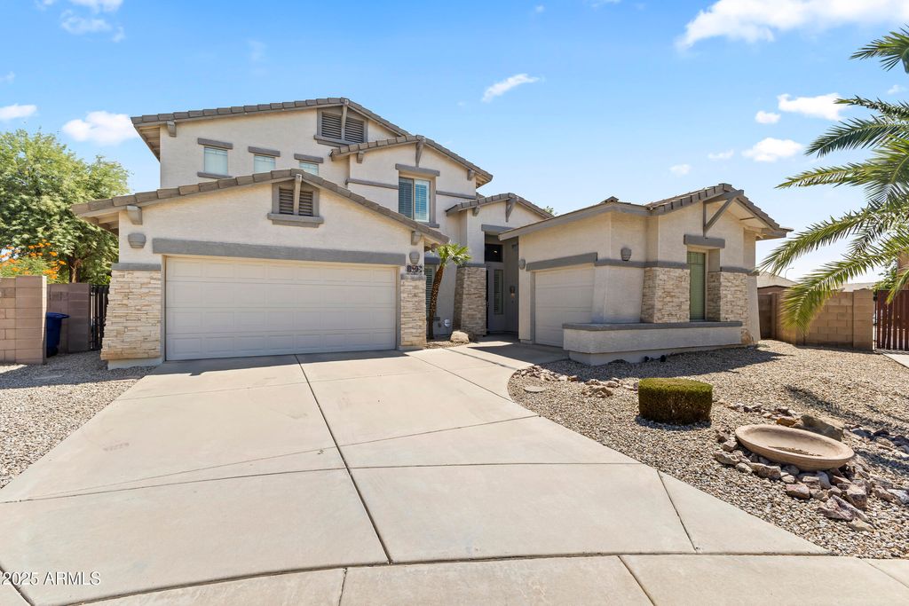 Photo of 3127 E La Costa Place, Chandler, AZ 85249 (MLS # 6914329)