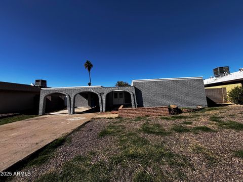 3802 W SAHUARO Drive Phoenix AZ 85029