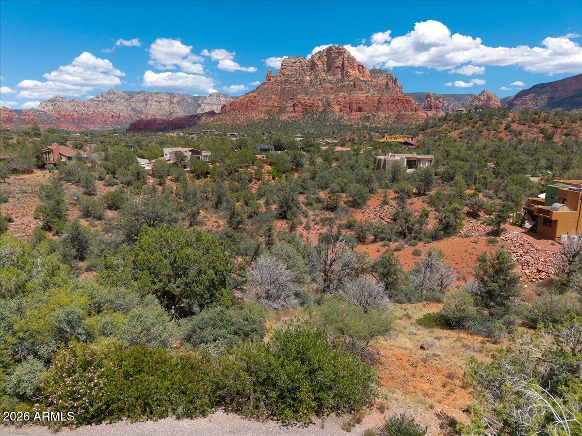 310 CATHEDRAL ROCK Trail 7