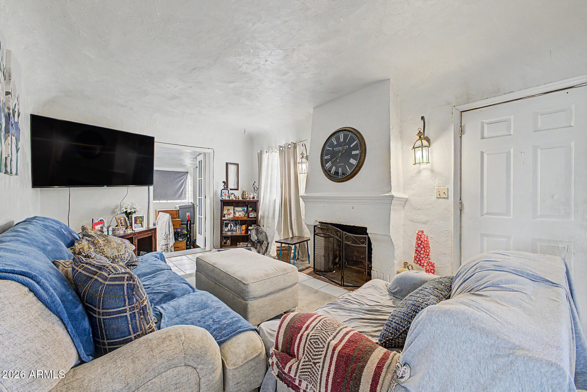 85 N MORRISON Avenue