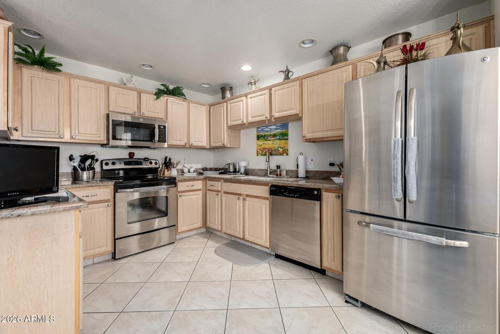 Photo of 15225 N 100th Street #2201, Scottsdale, AZ 85260 (MLS # 6998294)