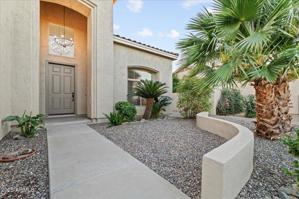 Photo of 641 W Oriole Way, Chandler, AZ 85286 (MLS # 6963400)