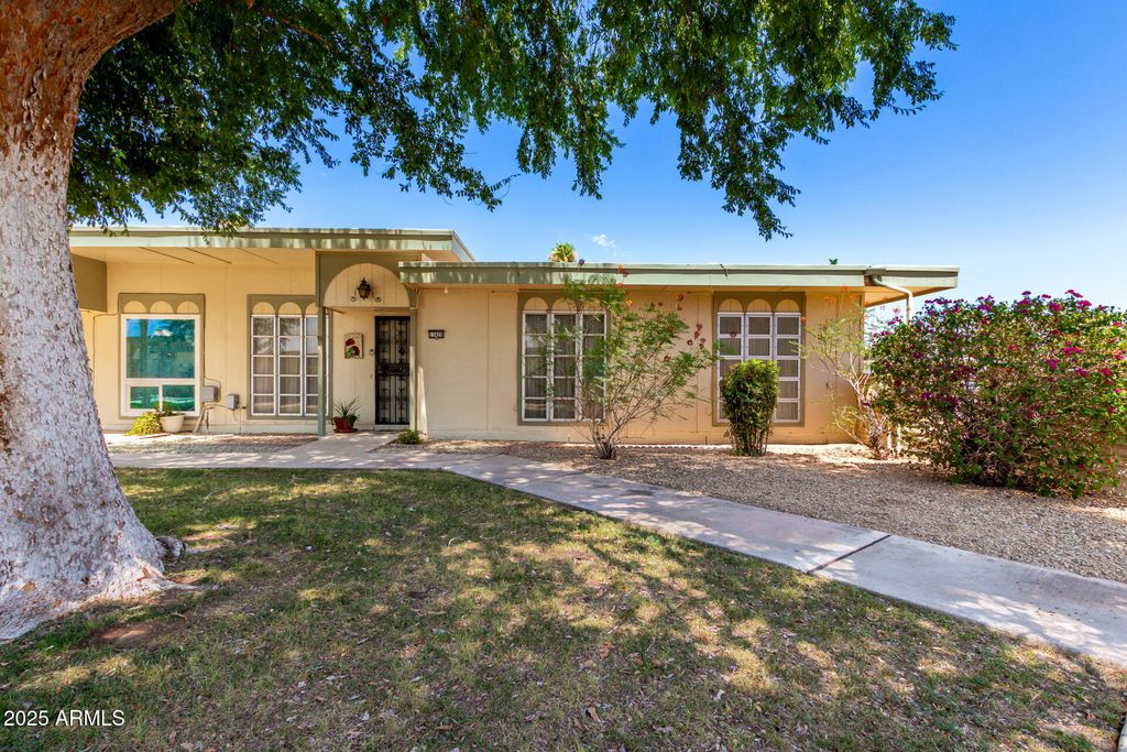 Photo of 13420 N Emberwood Drive, Sun City, AZ 85351 (MLS # 6893707)