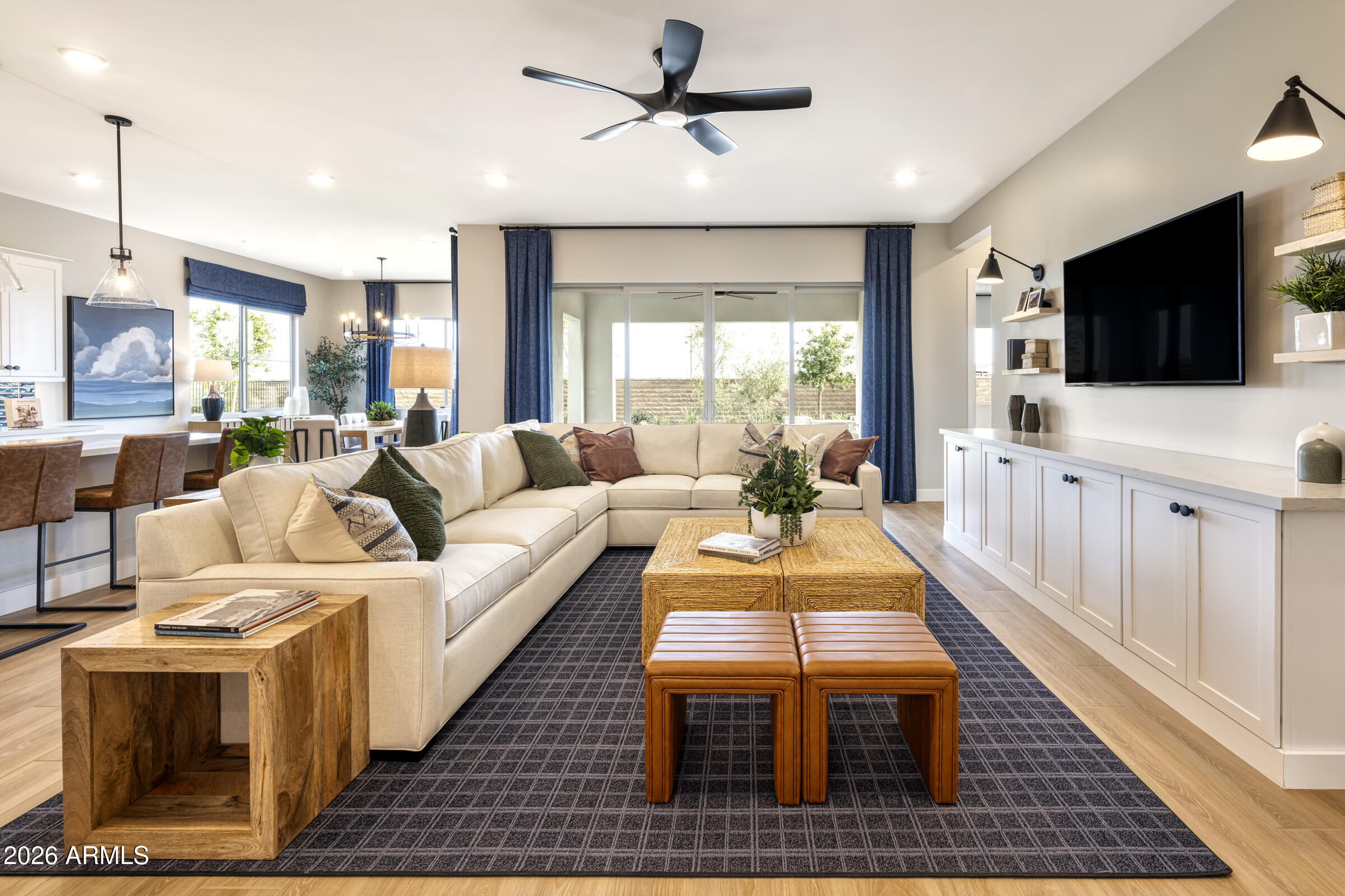 5743 S QUARTZ Street