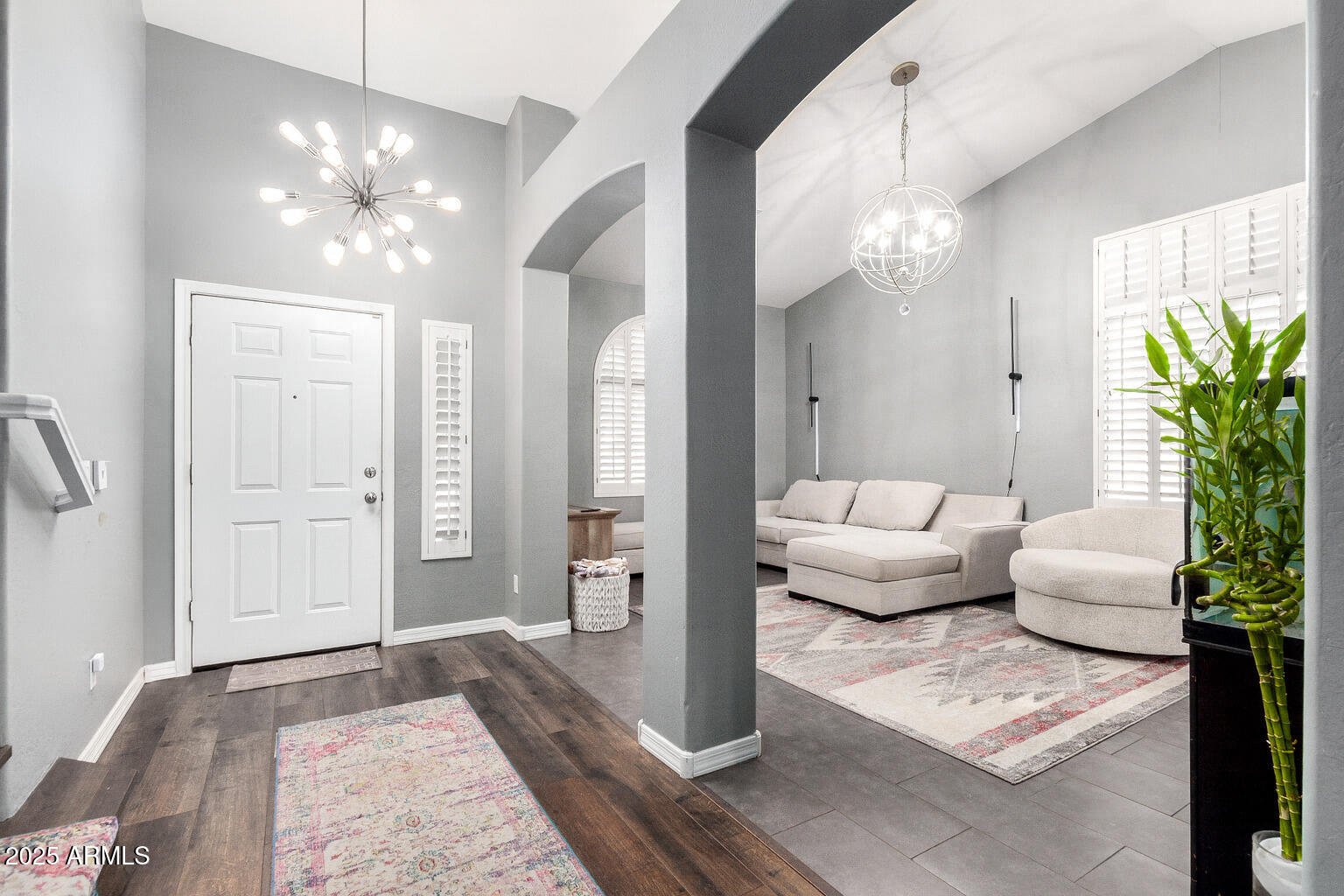 5257 W BELMONT Avenue