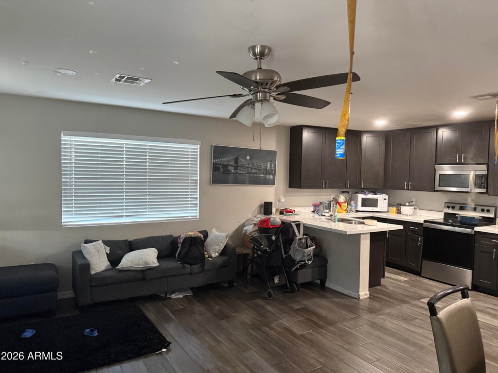 Photo of 1911 E Warner Street, Phoenix, AZ 85040 (MLS # 7055488)