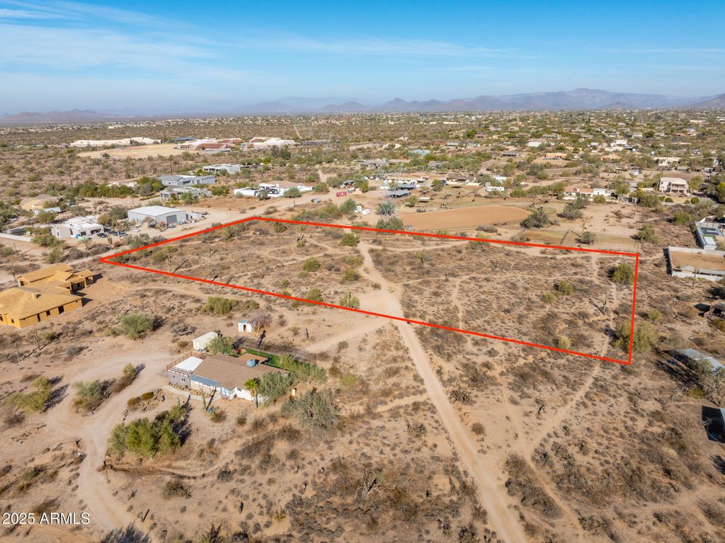 Photo of Xxxxx N 57th Street #-, Scottsdale, AZ 85266 (MLS # 6802435)