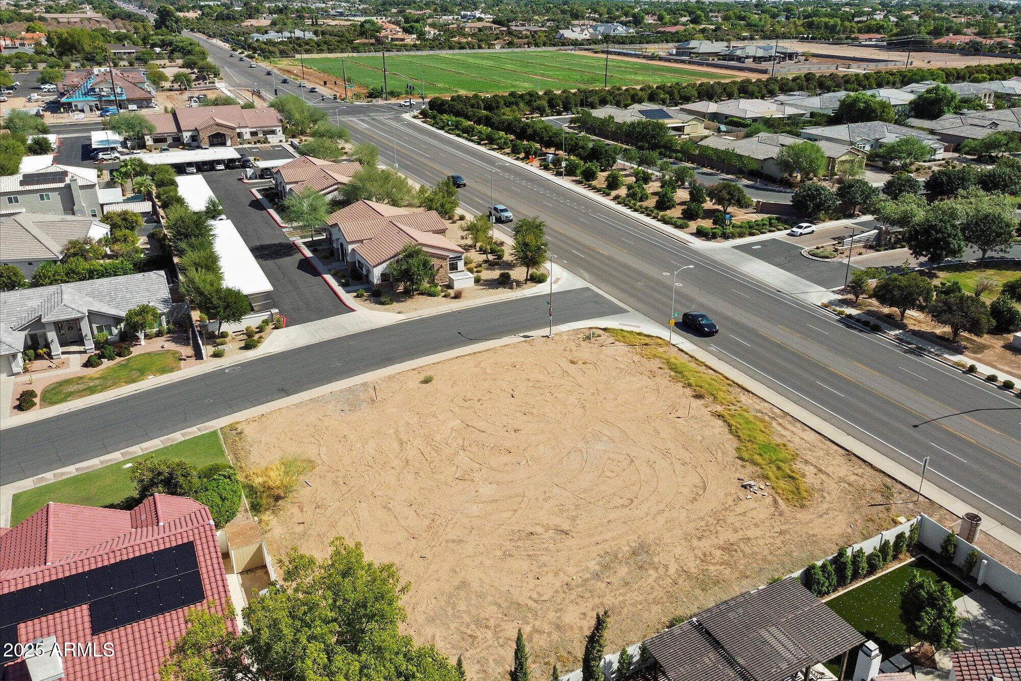 1102 N VAL VISTA Drive 37