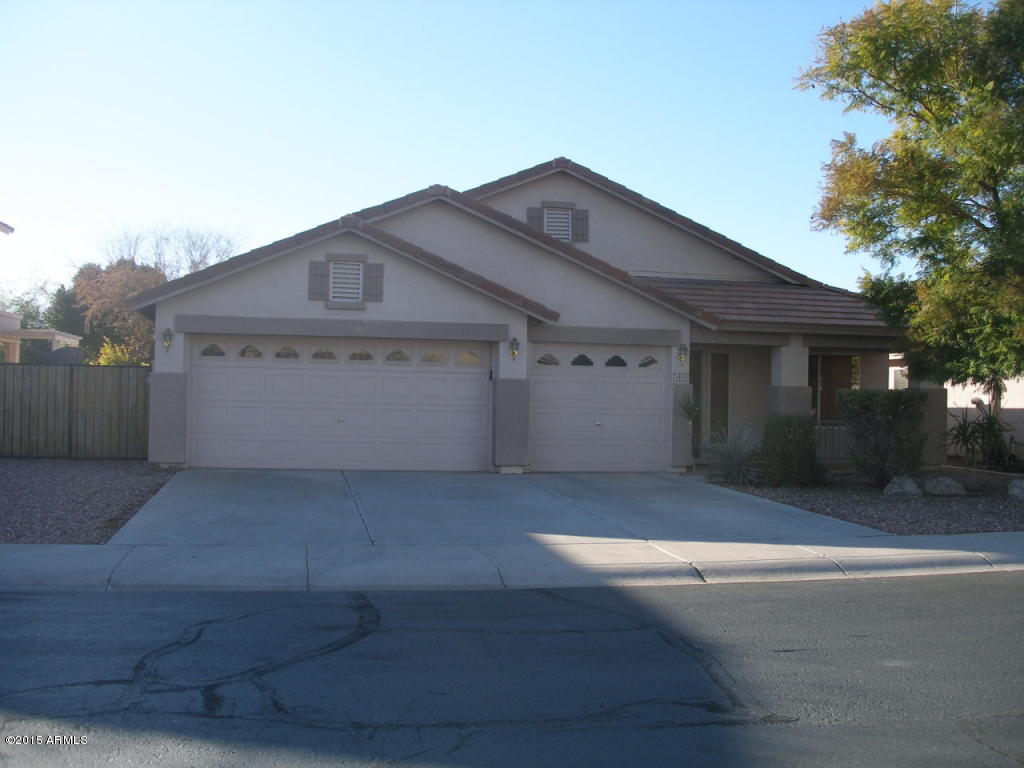 Photo 1 of 31 — 1413 W WINCHESTER Way, Chandler, AZ 85286