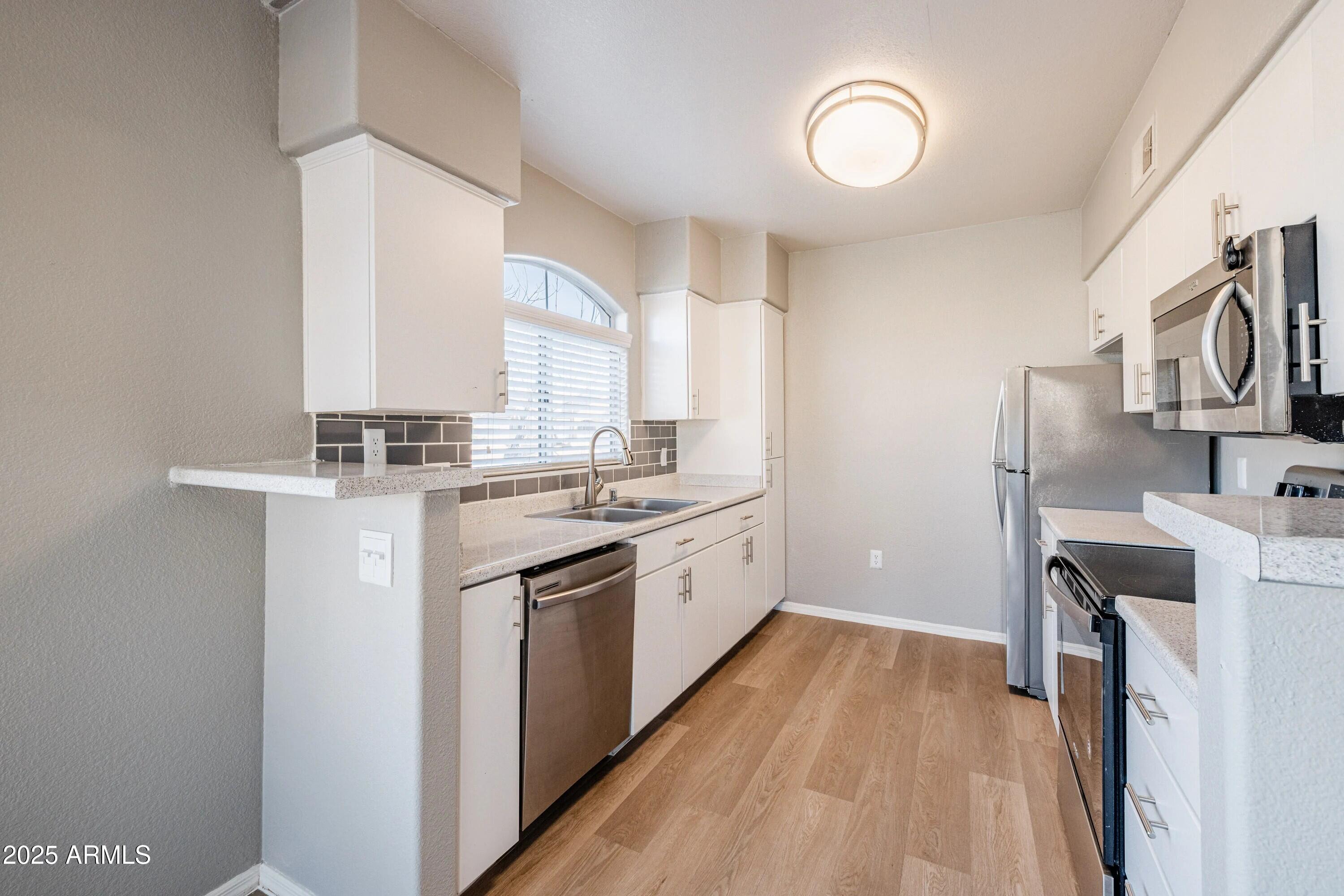 5151 E GUADALUPE Road C1