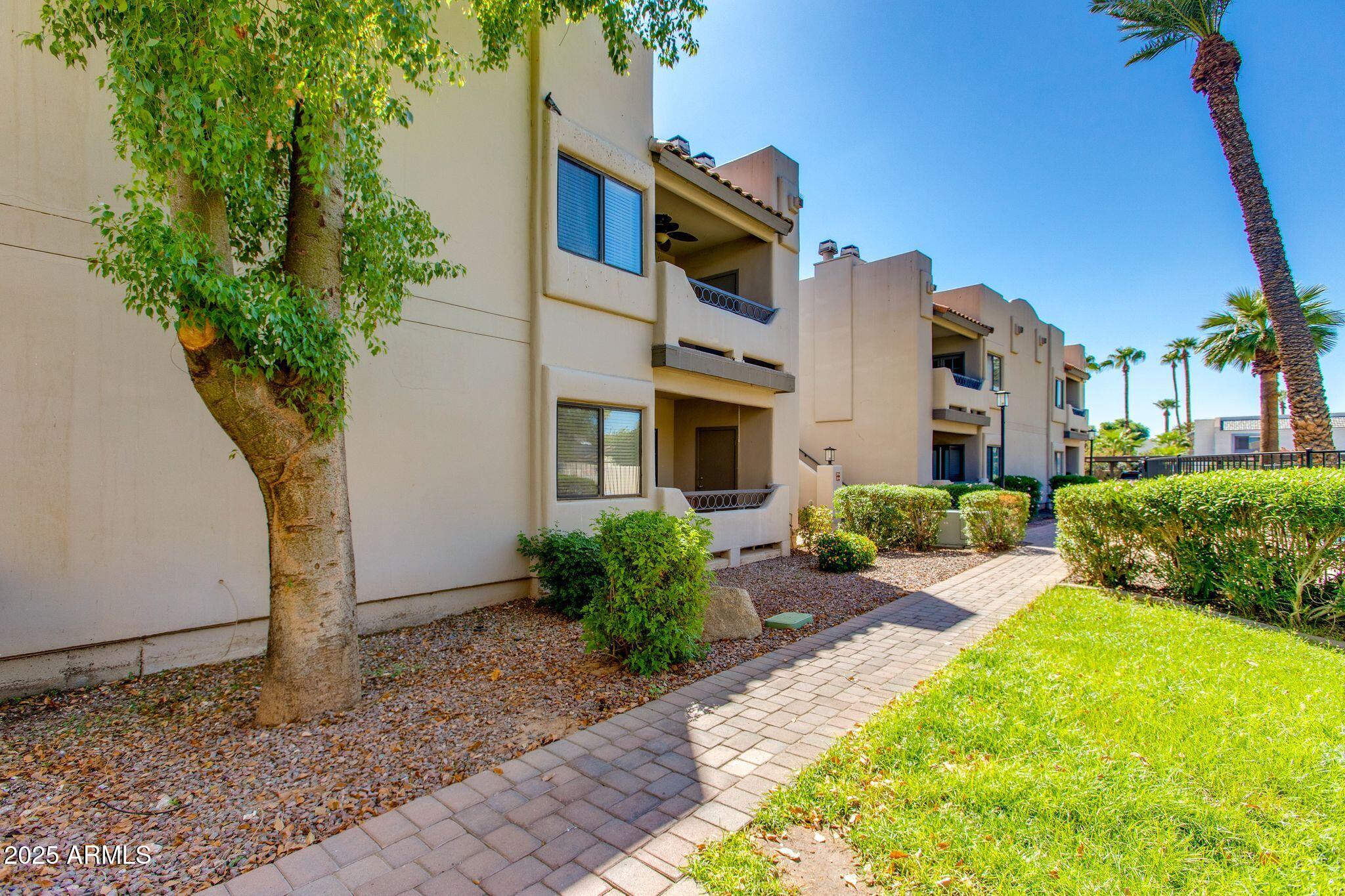 3640 N 38TH Street 205