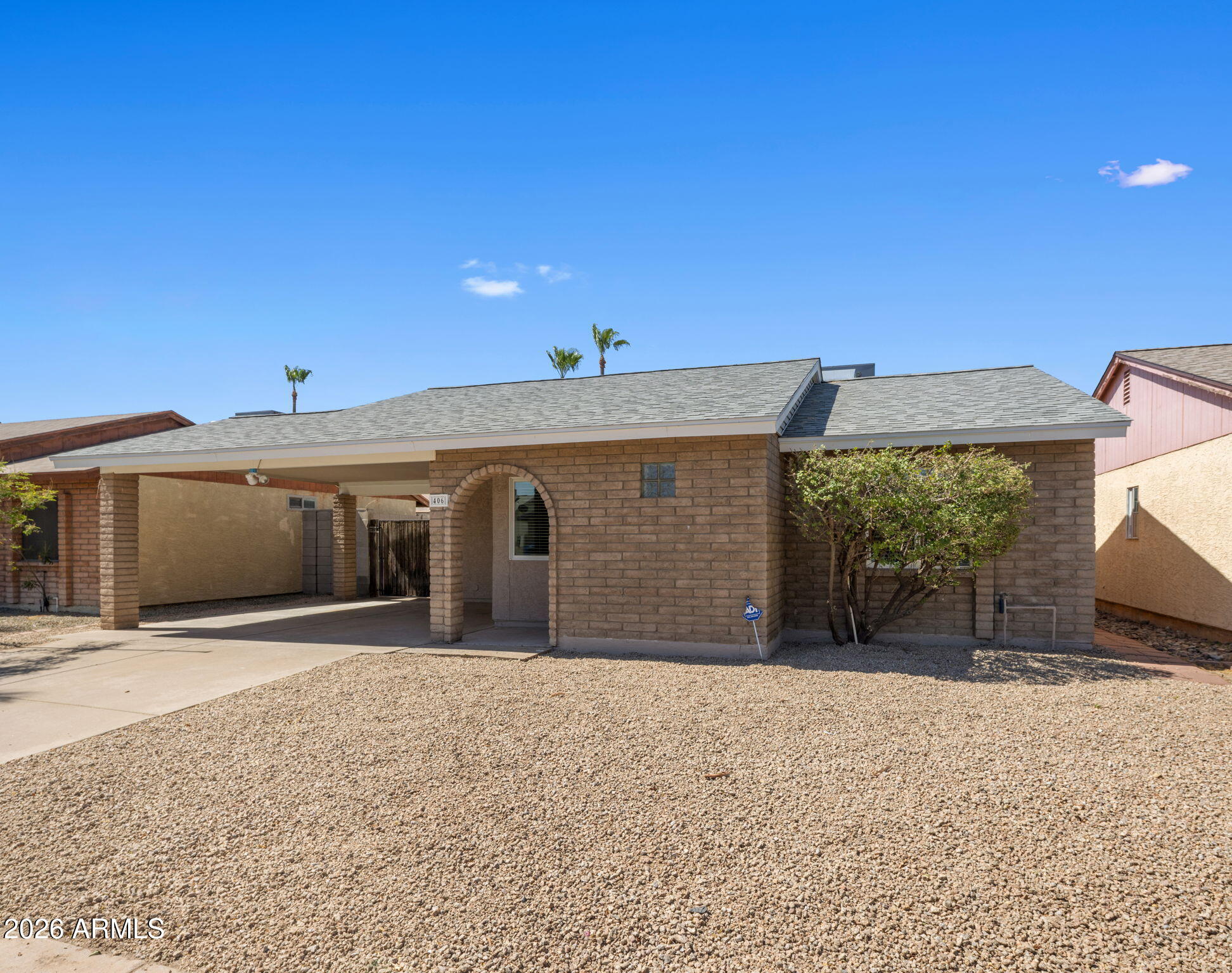 406 E ORAIBI Drive