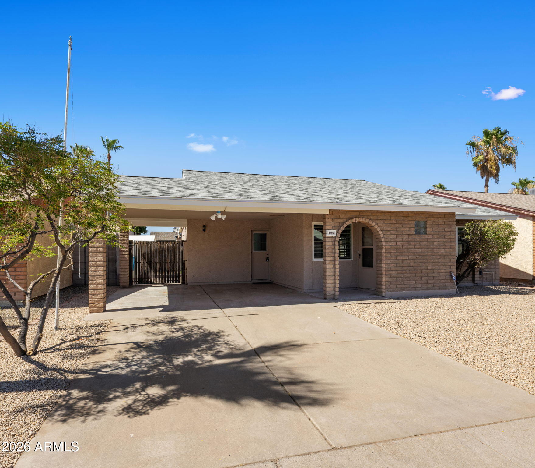406 E ORAIBI Drive