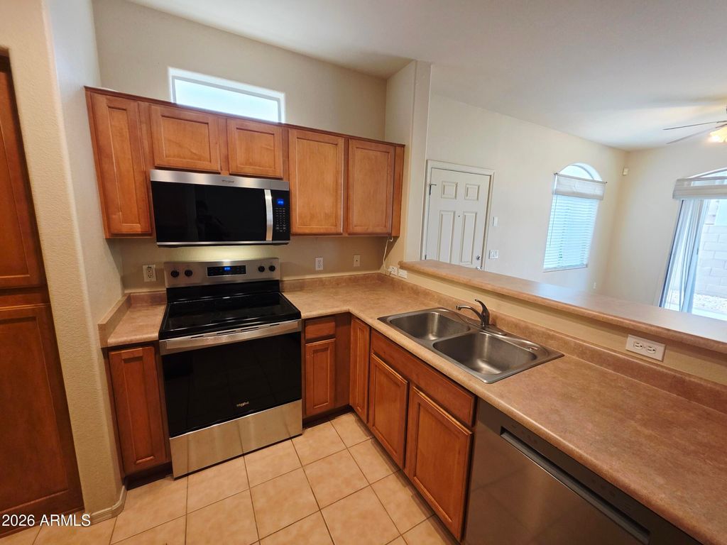 Photo of 2727 N Price Road #35, Chandler, AZ 85224 (MLS # 6986476)