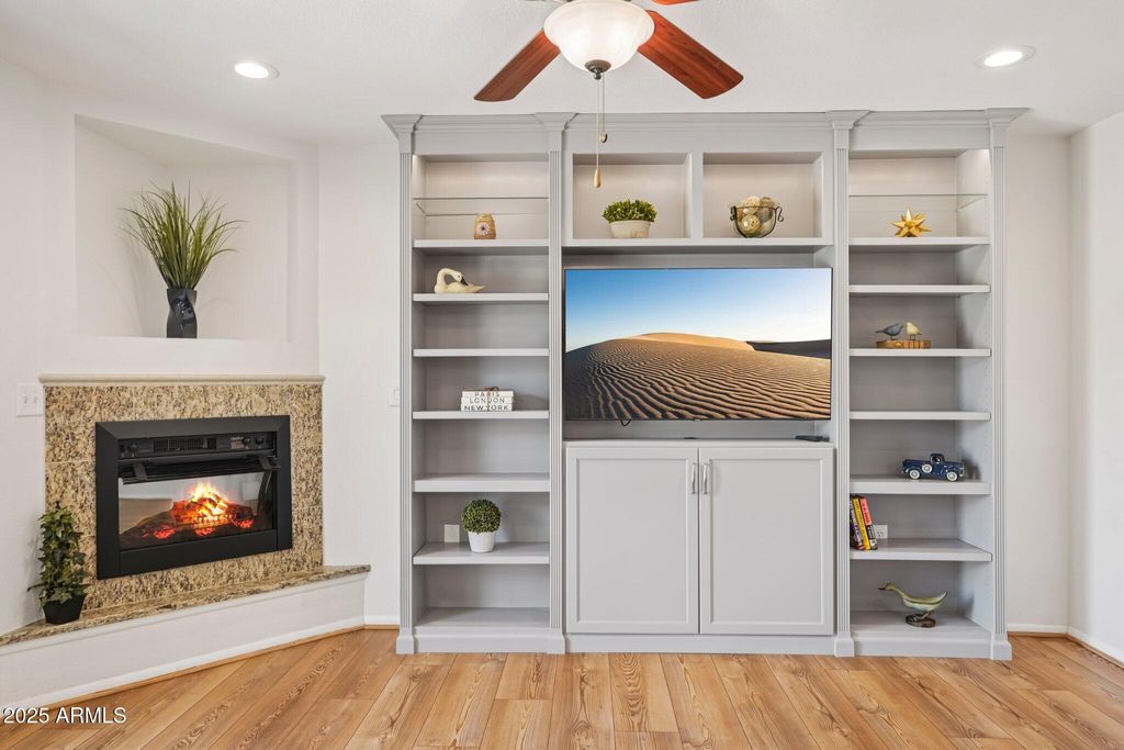 Photo of 17035 N Pinion Lane, Sun City, AZ 85373 (MLS # 6905588)