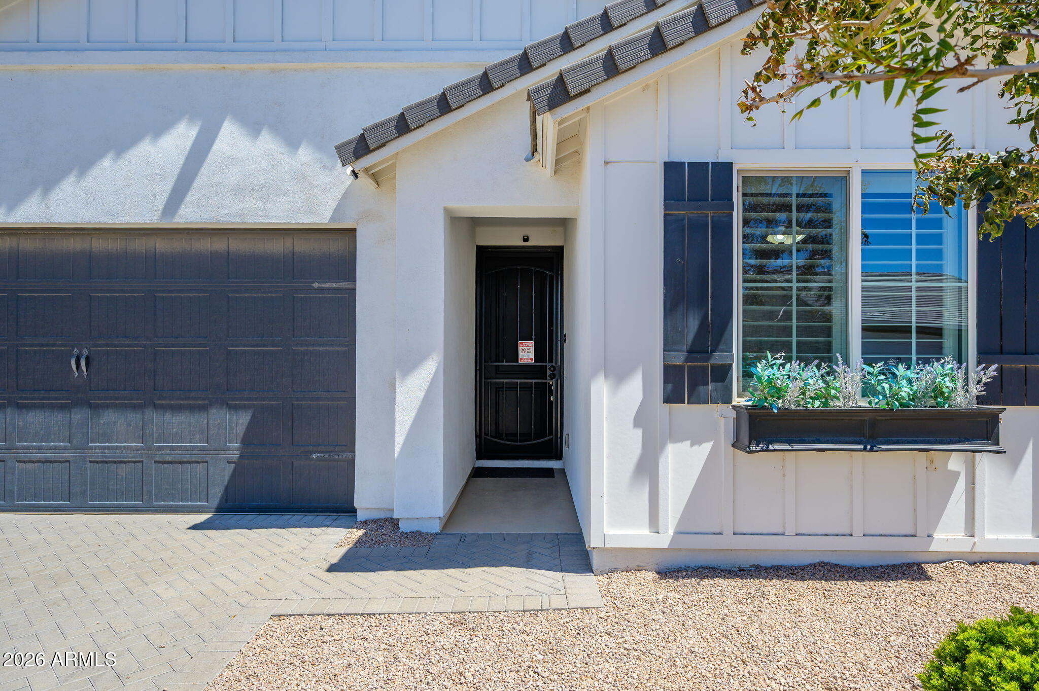542 E BAMBOO Lane