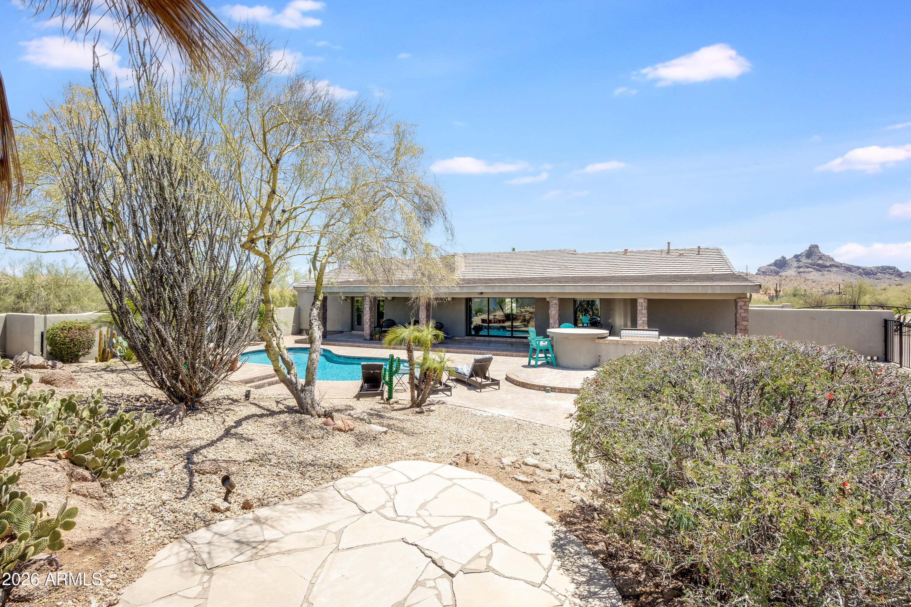 FOUNTAIN HILLS - Residential