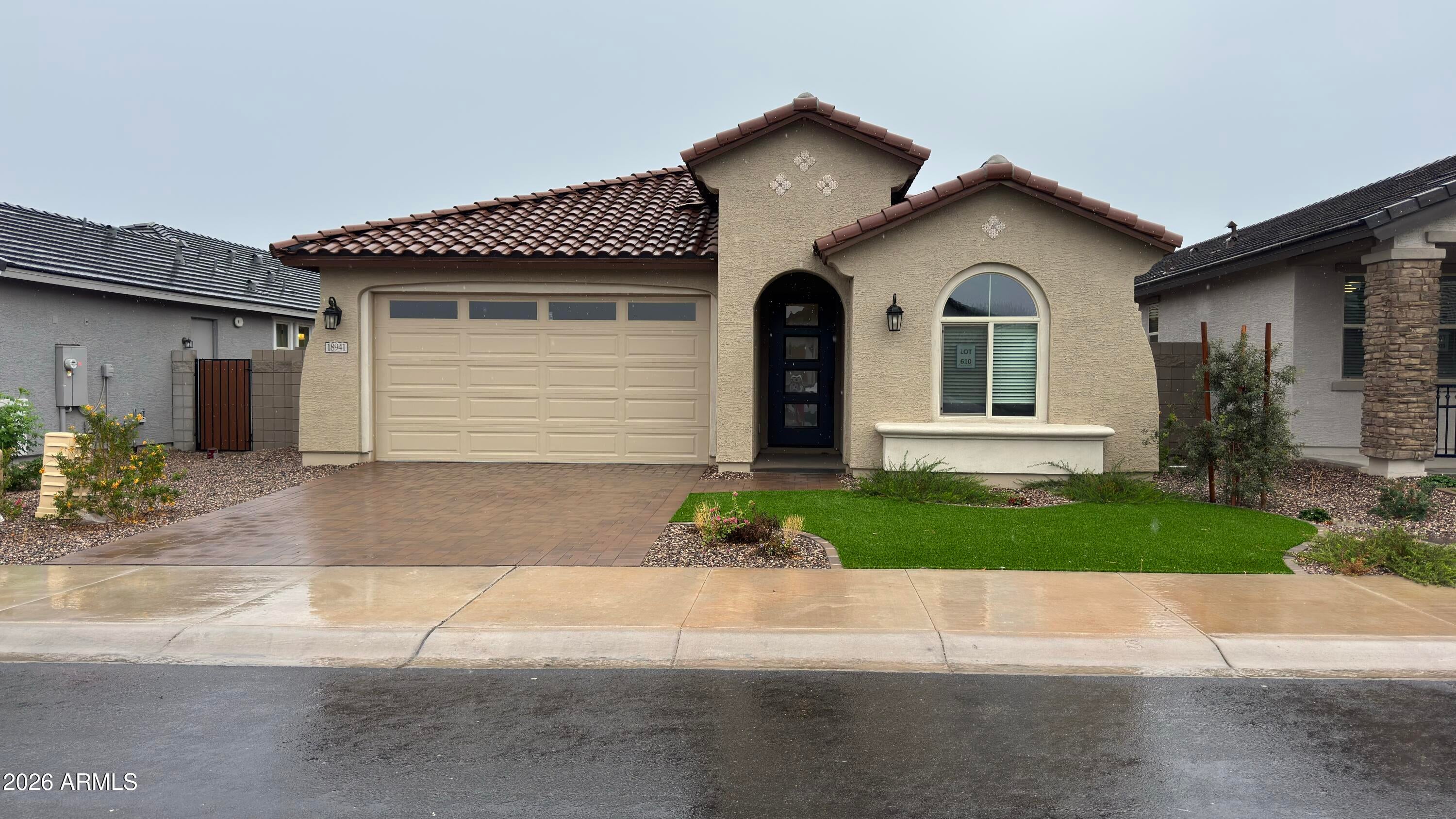 18941 W MONTEROSA Street