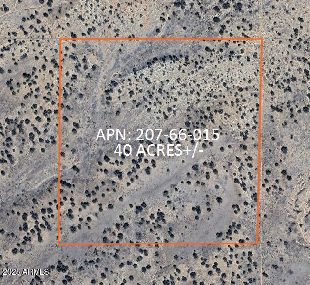 15 County Rd N7397 -- -