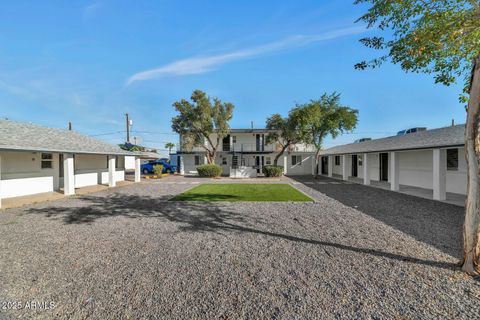 306 E KINDERMAN Drive Avondale AZ 85323