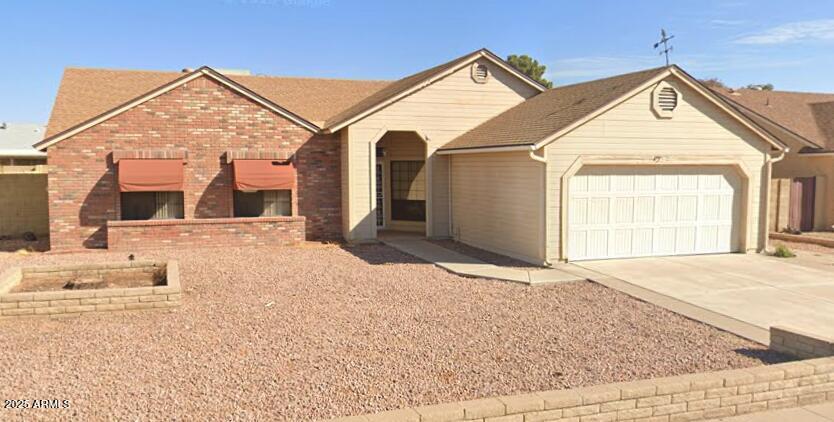 6320 W DEL MAR Lane