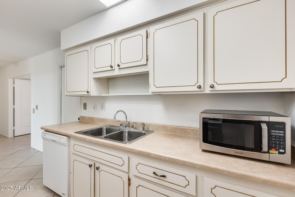 Photo of 13222 N 99th Drive, Sun City, AZ 85351 (MLS # 6931839)