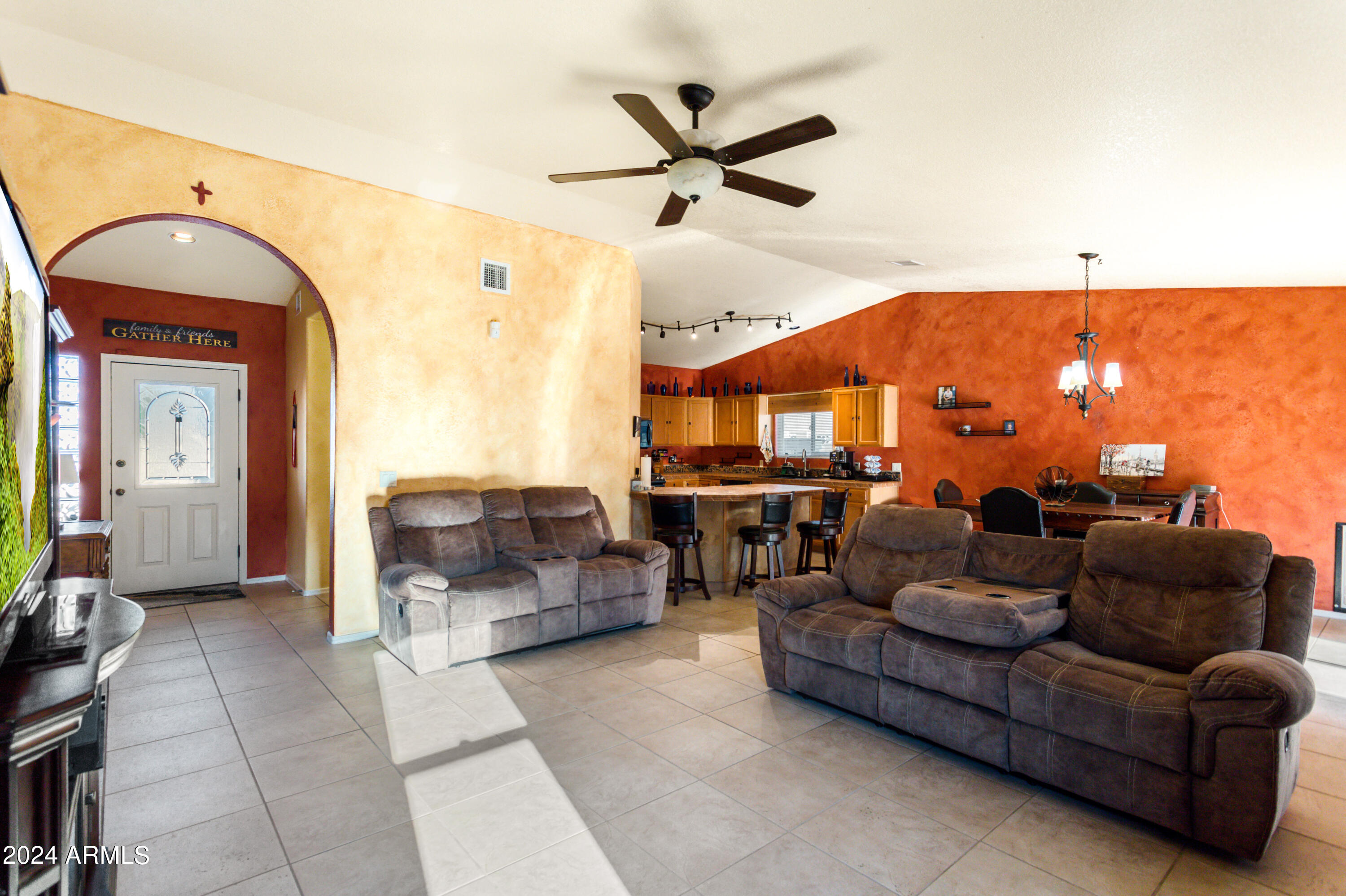 CANYON DE FLORES PHASE 1A - Residential