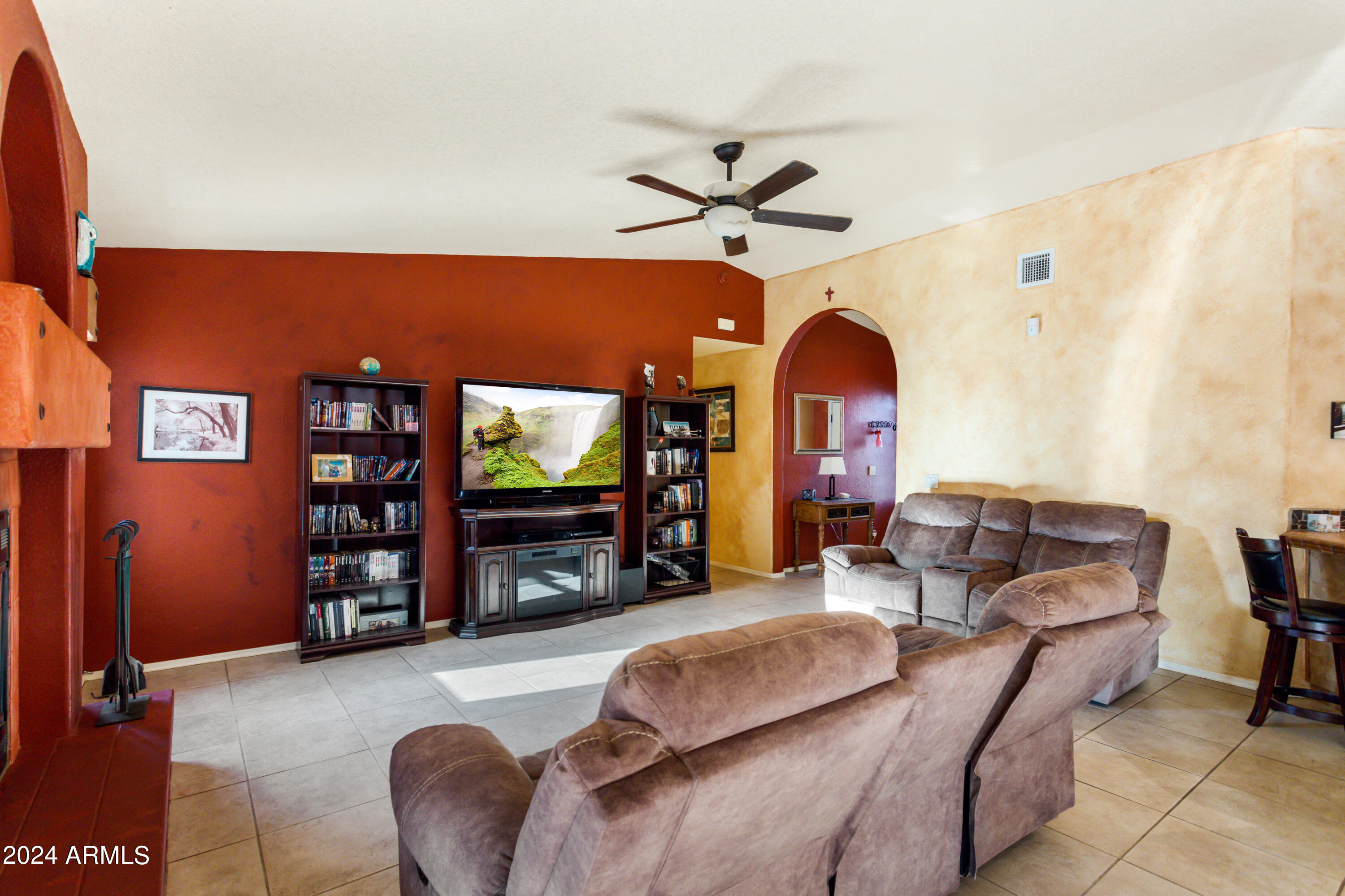CANYON DE FLORES PHASE 1A - Residential