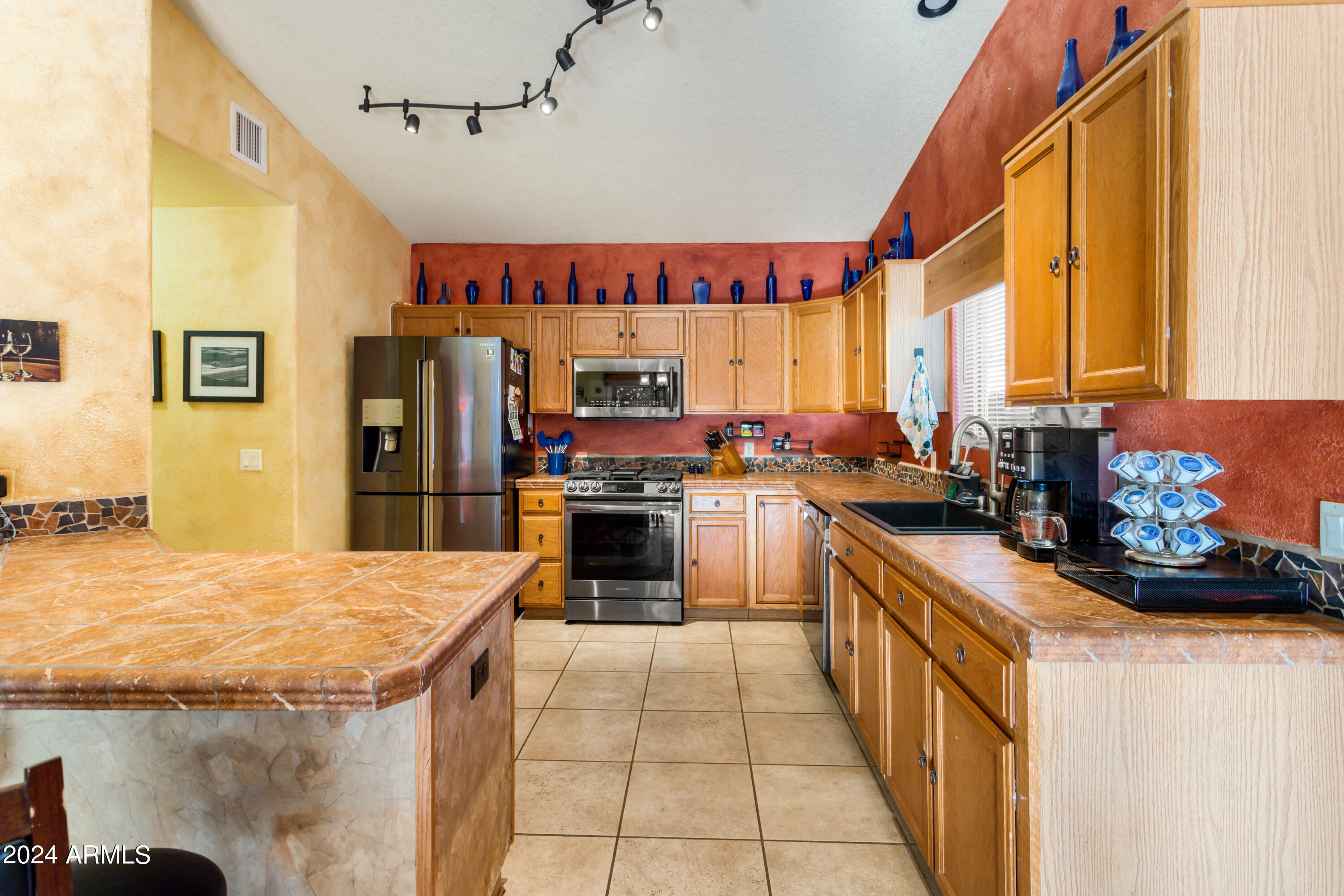 CANYON DE FLORES PHASE 1A - Residential