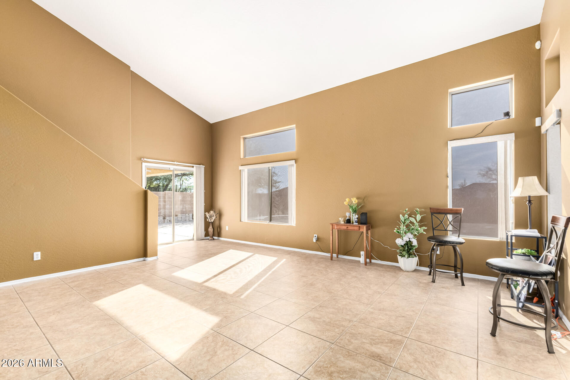 6944 S MORNING DEW Lane