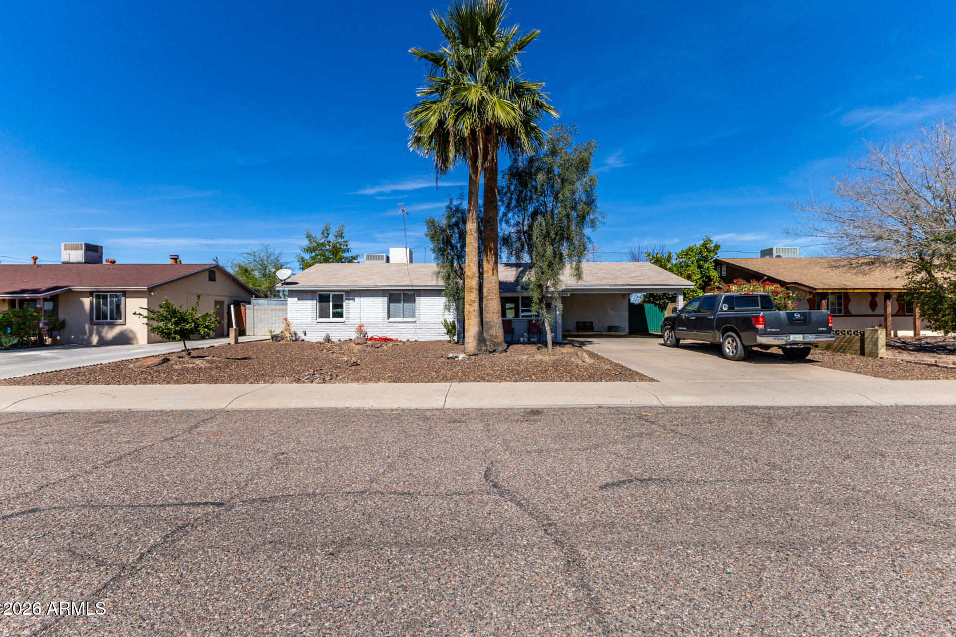 3474 E DELCOA Drive