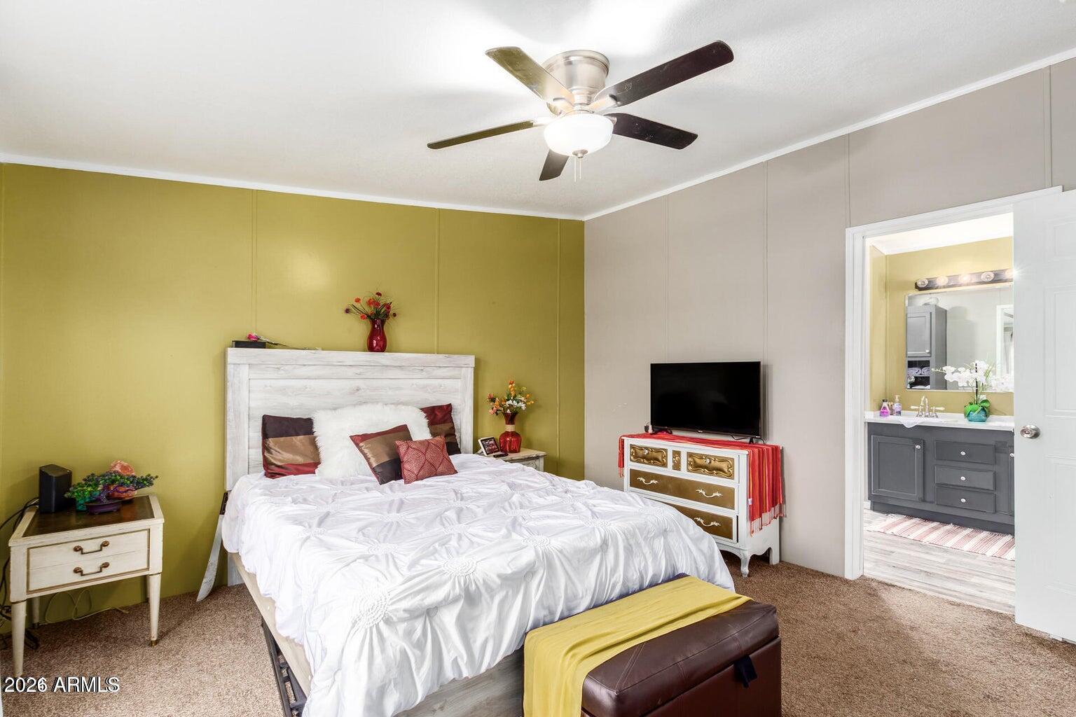 12721 W GREENWAY Road 233