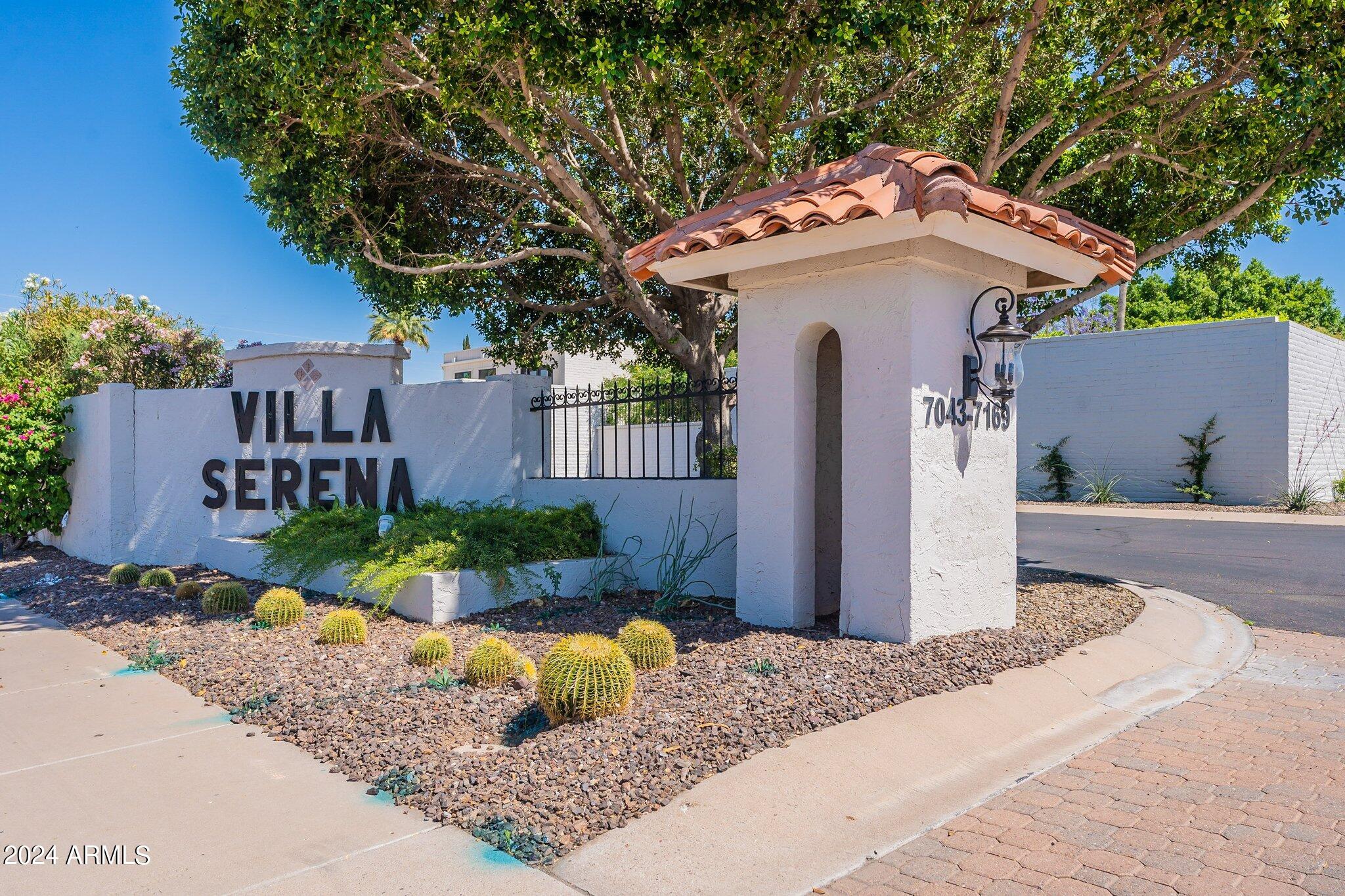 VILLA SERENA - Residential
