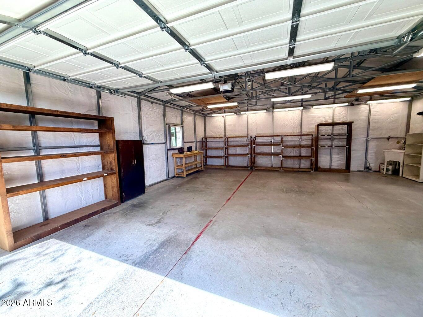 504 W JOHNSON Drive