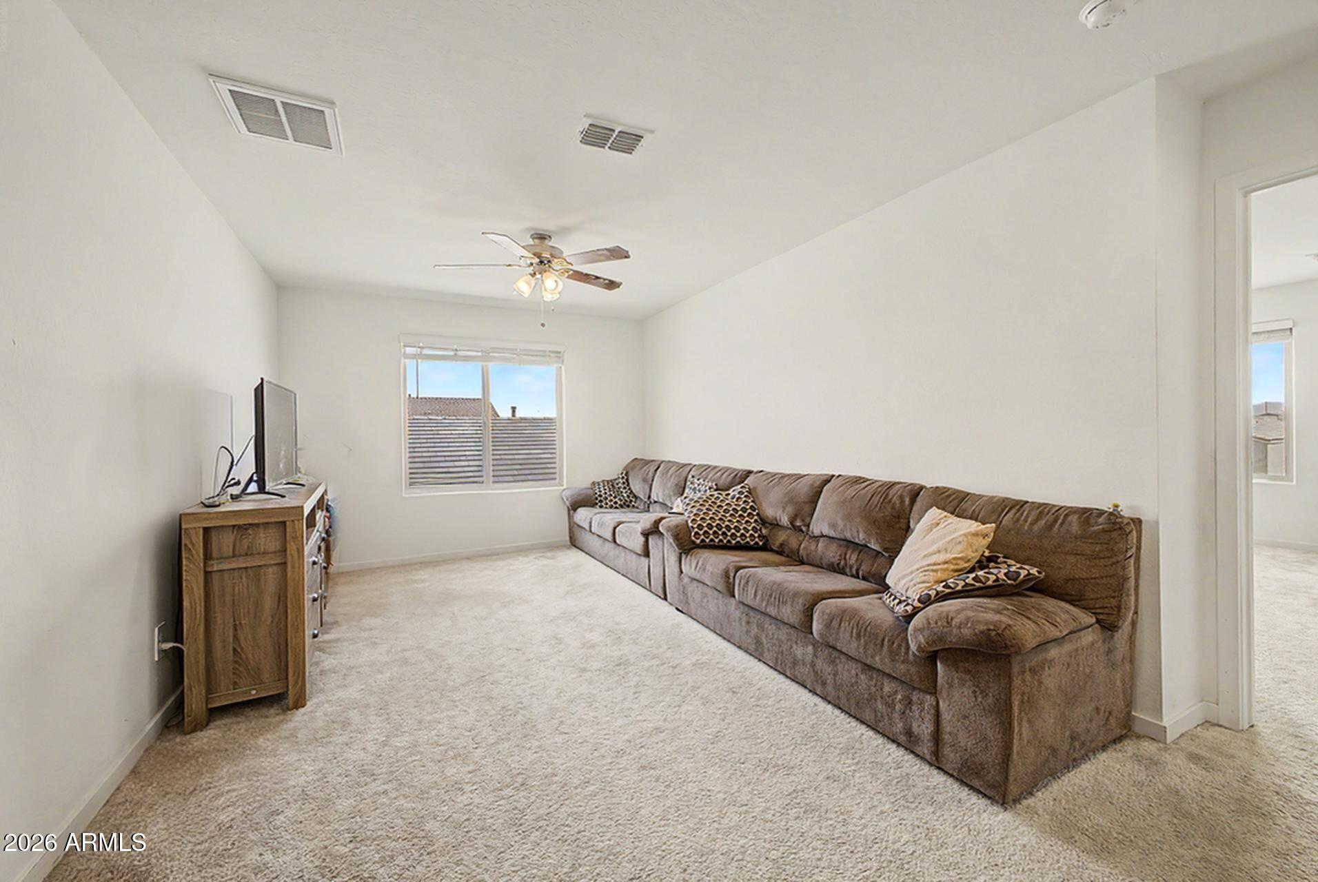 RE-PLAT OF PARCEL 19 AT HOMESTEAD NORTH - Residential